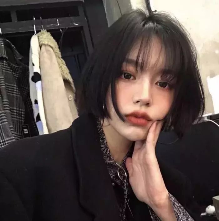 搭车遇狼惊魂记